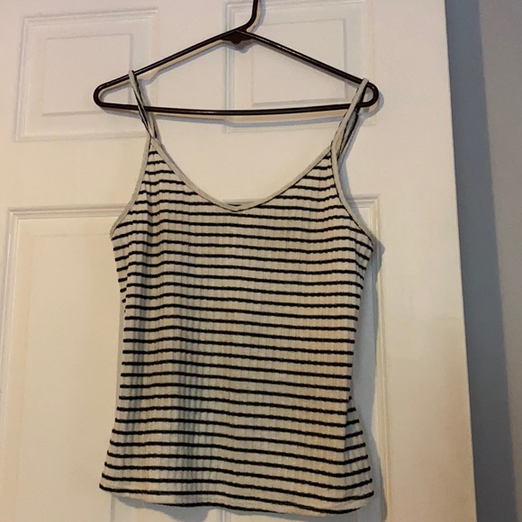 Tank top - Picture 1 of 1